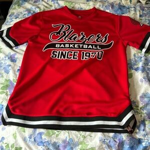 Men’s blazers shirt red and black